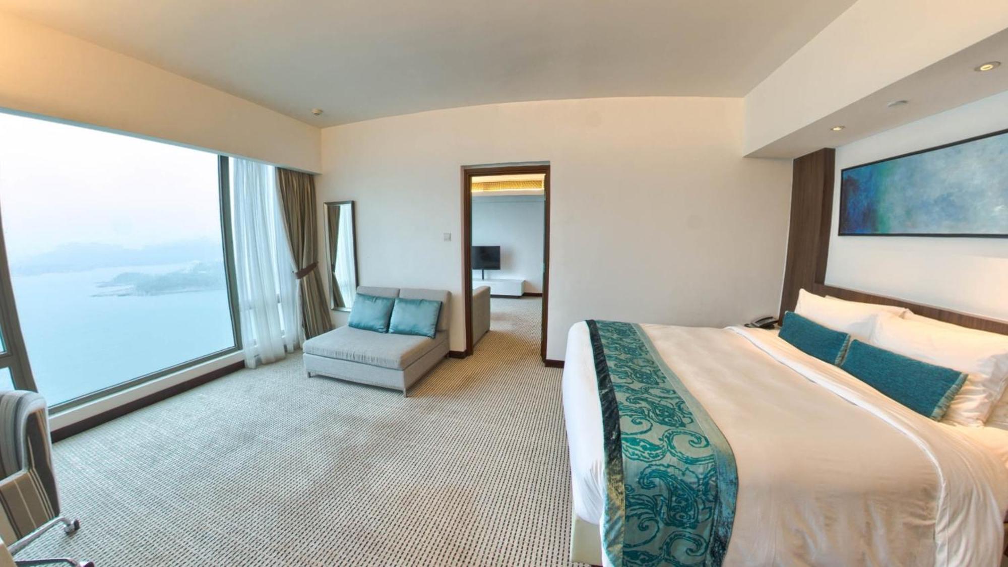 Auberge Discovery Bay Hong Kong Exterior photo